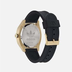Adidas Gold Black Swim Watch Luxurious 42mm Water Resistant